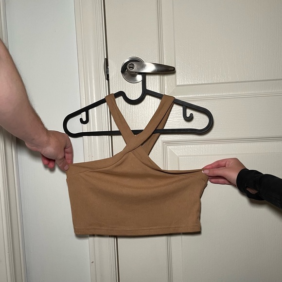 almost new shein tank tops - Picture 3 of 3